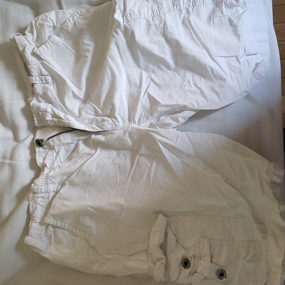 White express men's cargo shorts size 36